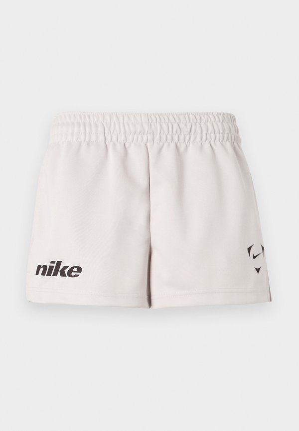 Nike Sportswear Shorts - white