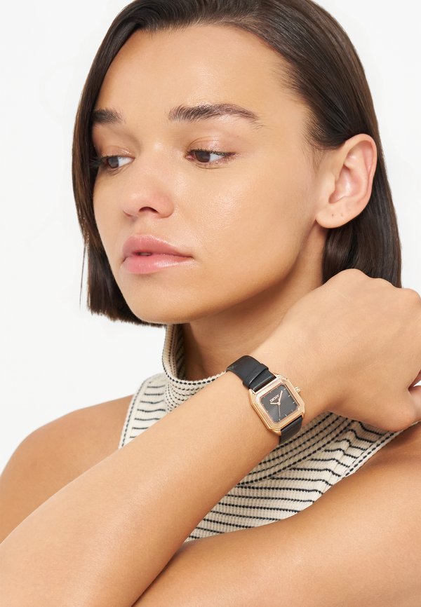DKNY