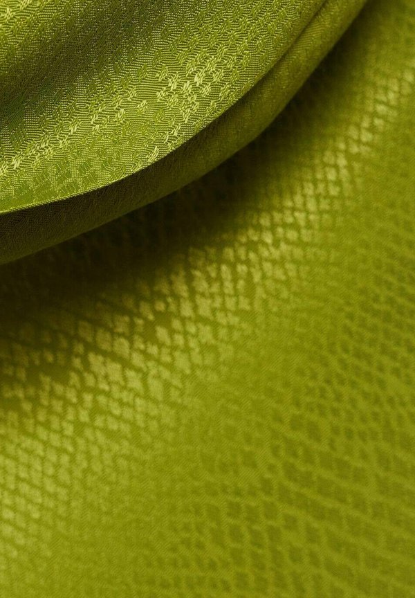 Mango GRASS