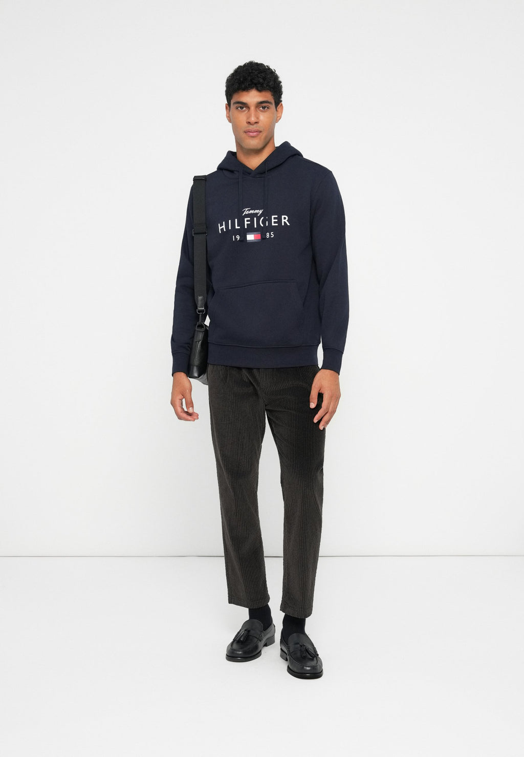 LOGO GRAPHIC FLEX FLEECE HOODY Media 2
