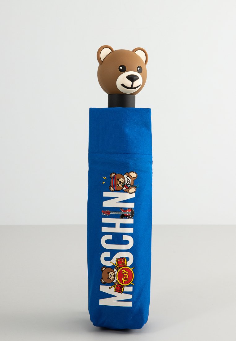 MOSCHINO