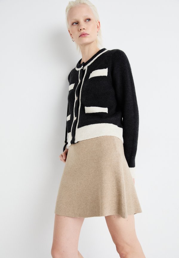 Vero Moda VMGOLD SKATER SKIRT