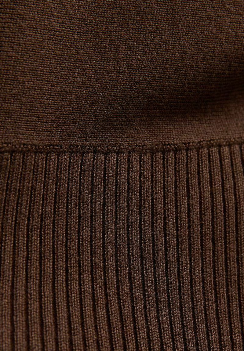 New Look HIGH NECK BATWING