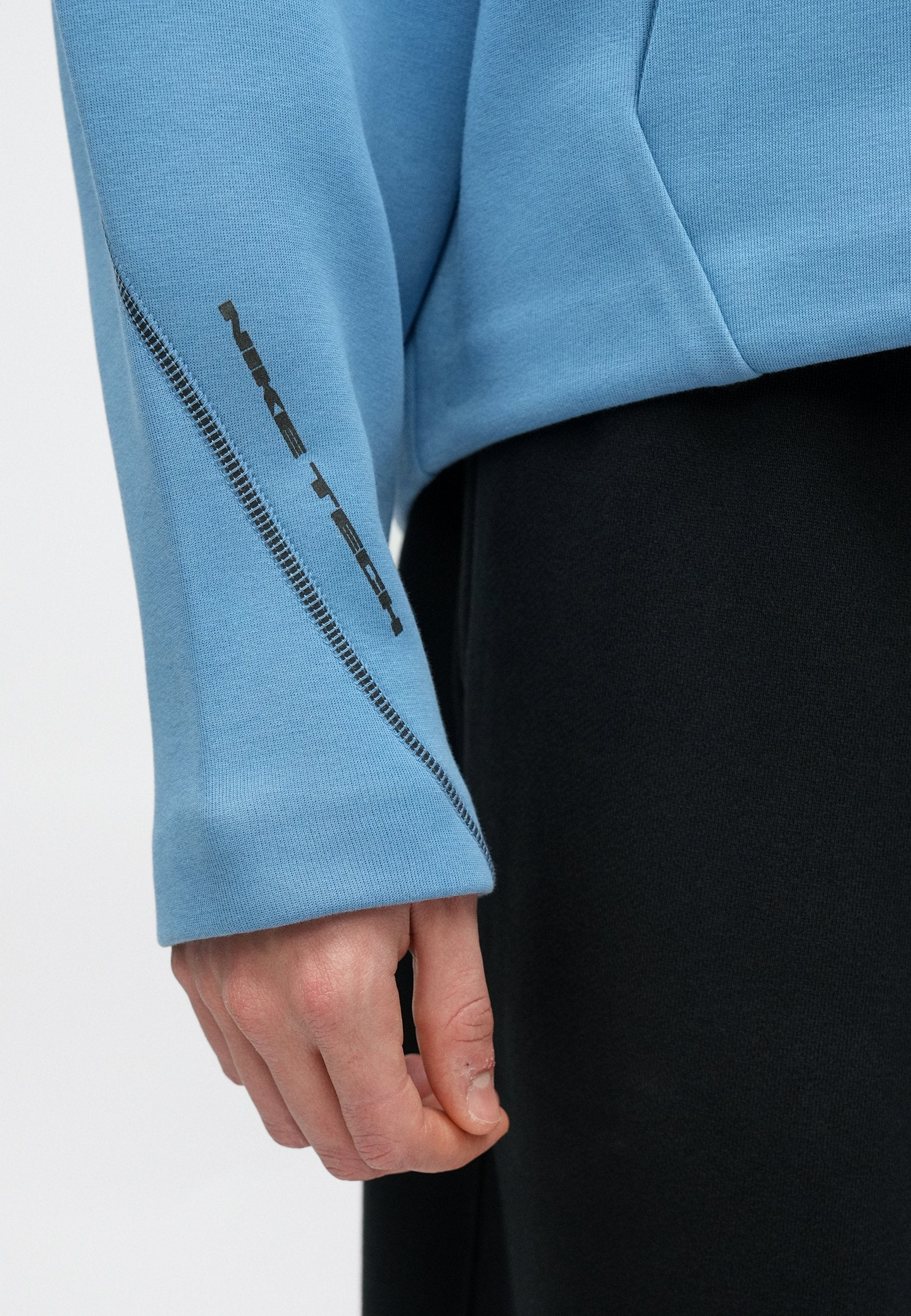 Nike Sportswear M NK TCH ERGO PO HOODIE