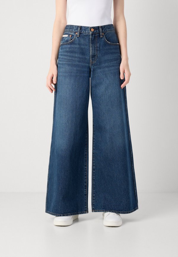 Calvin Klein Jeans THE ULTRA