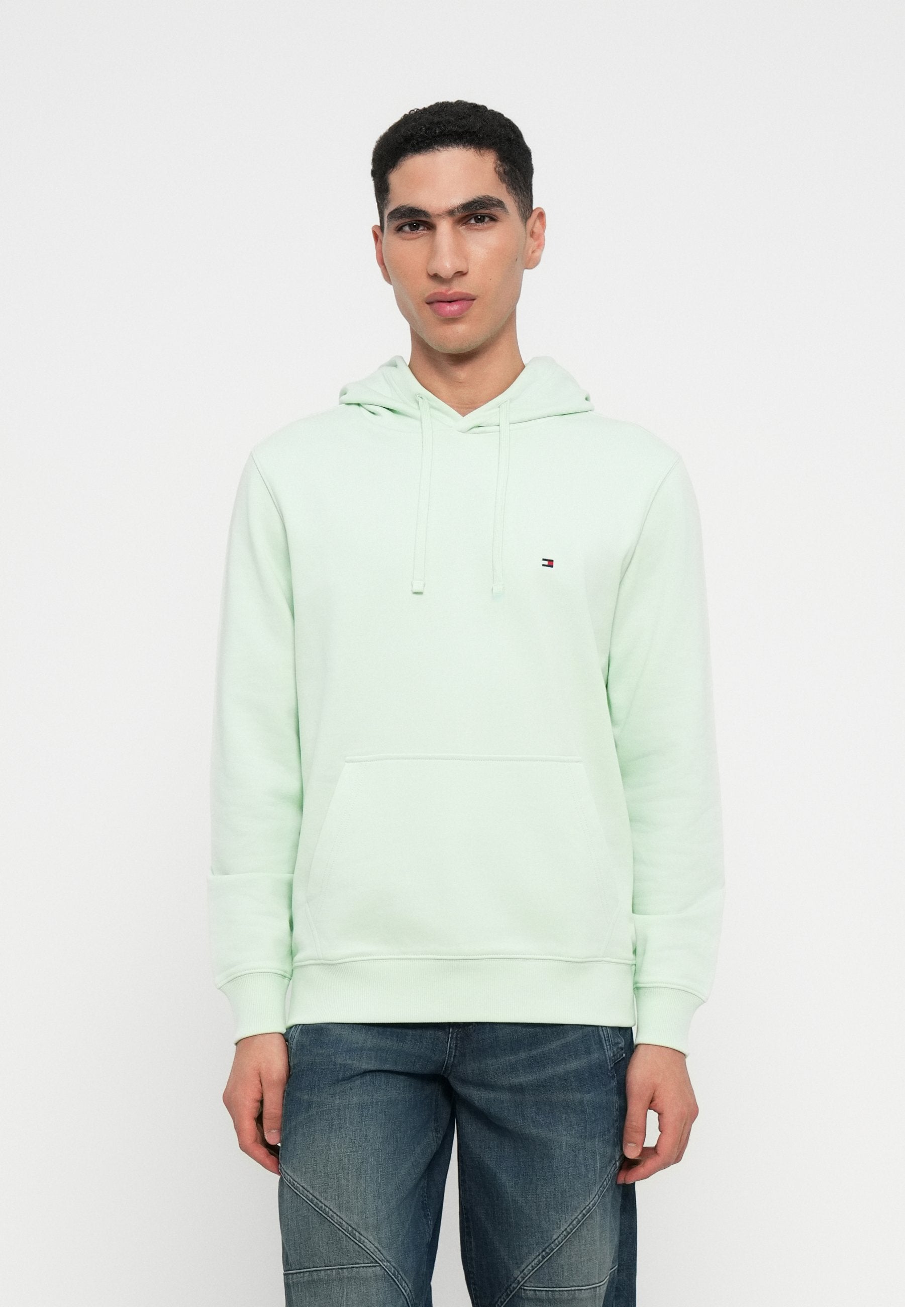 FLAG EMBROIDERY TERRY DRAWSTRING HOODY Media 3