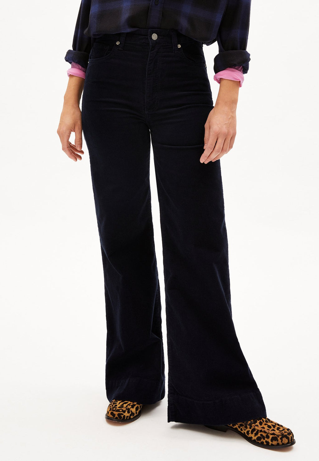 MURLIAA CORDUROY Media 2