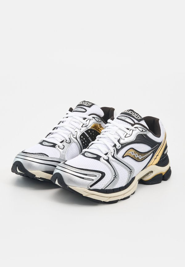 Saucony Originals PROGRID TRIUMPH 4