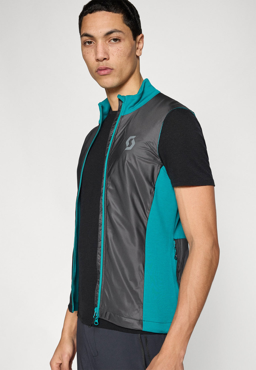 SCOTT Sports Weste Media 5