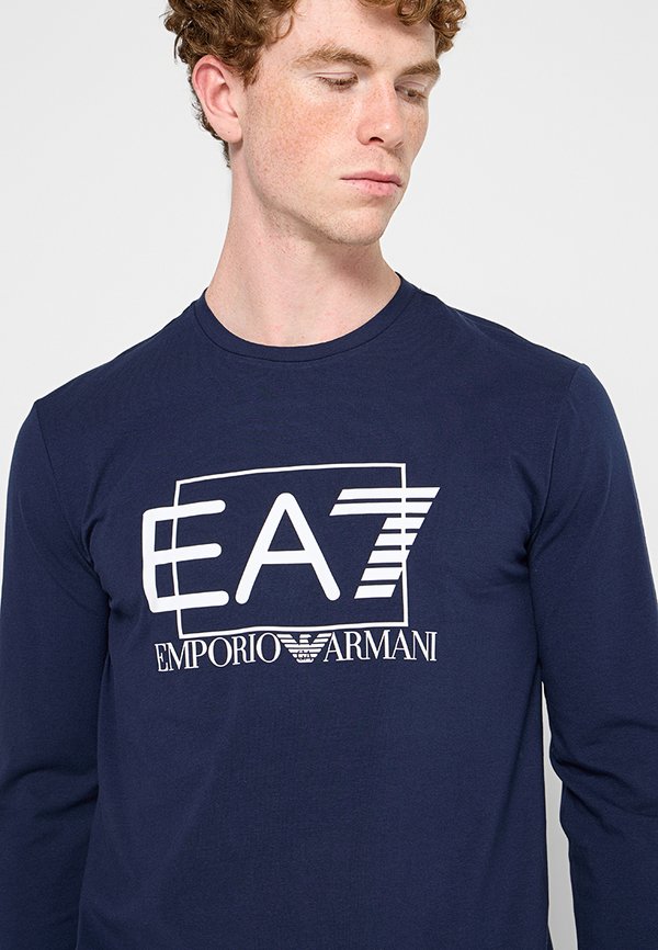 EA7 Emporio Armani