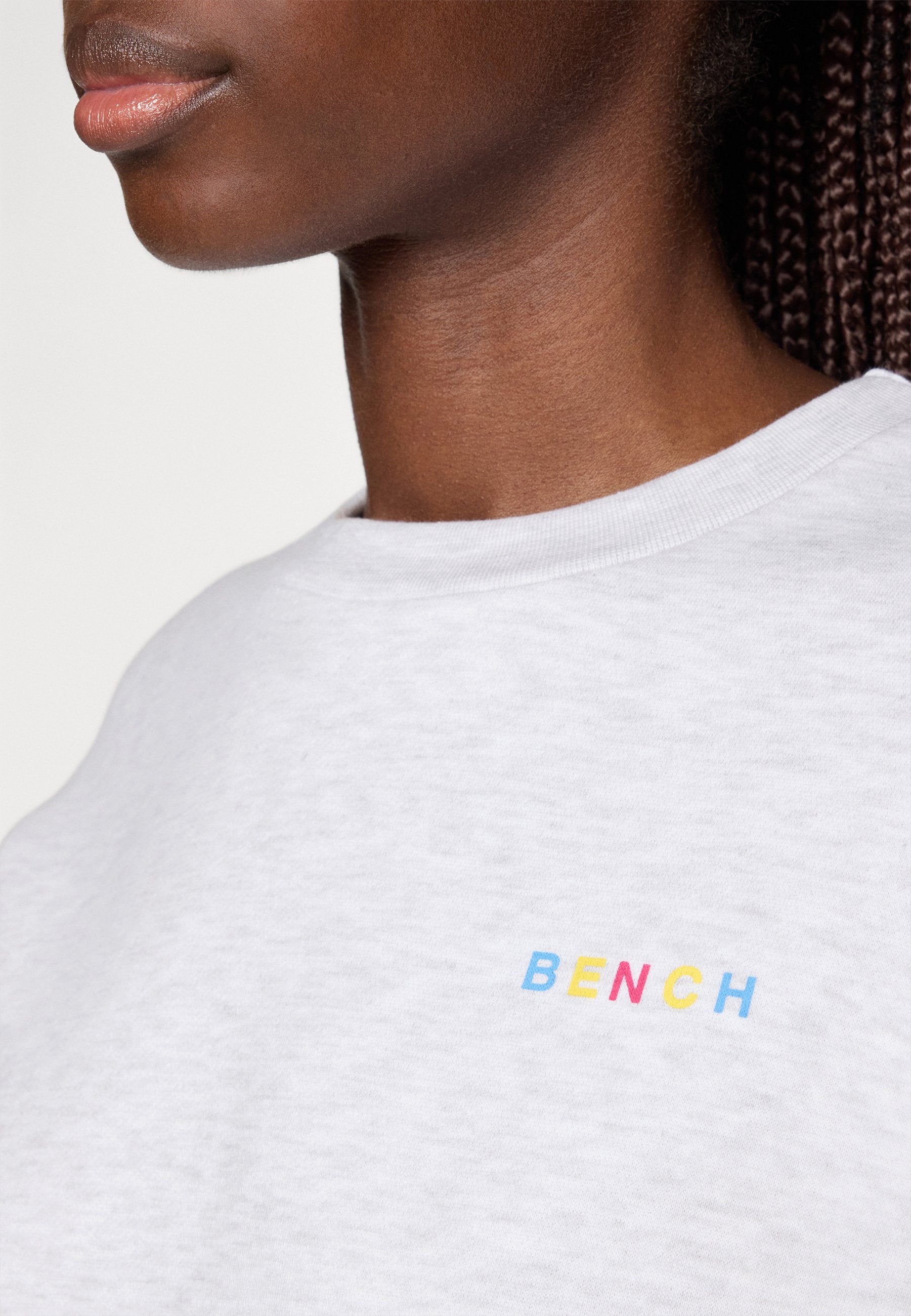 Bench REION