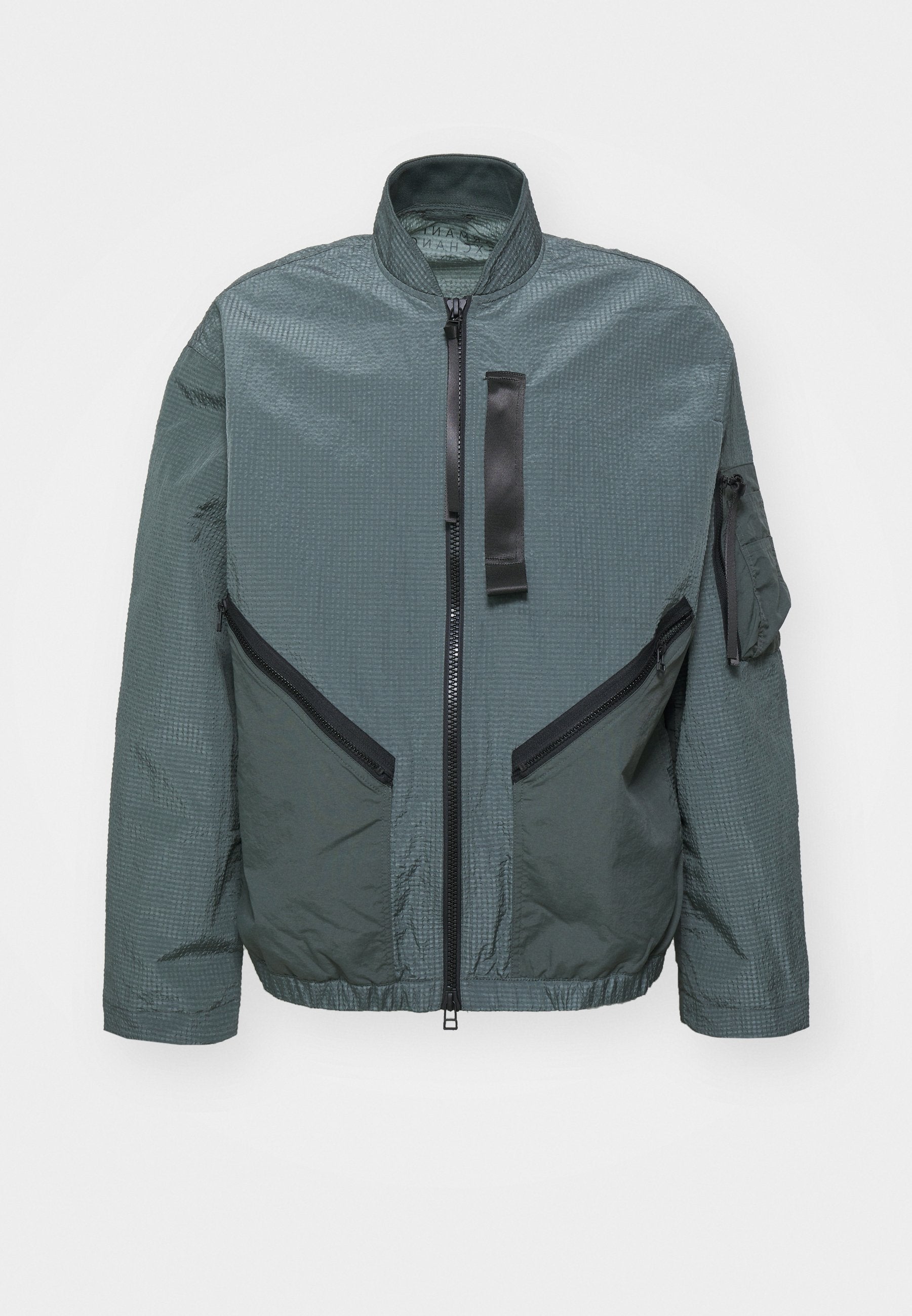 BLOUSON Media 1