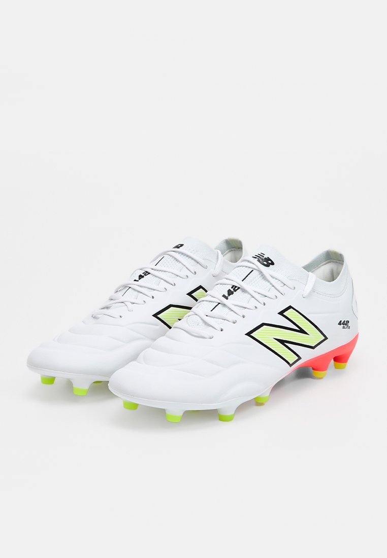 New Balance 442 ELITE