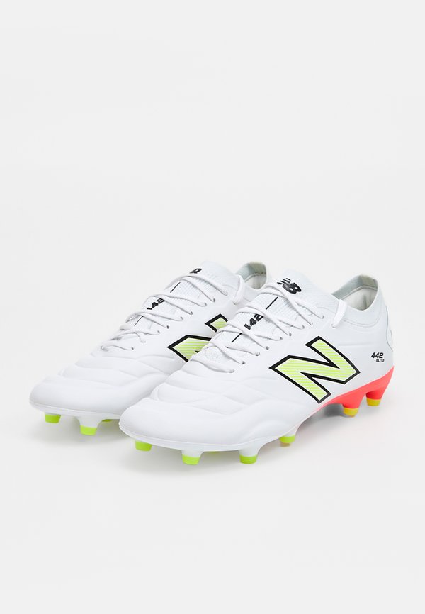 New Balance 442 ELITE