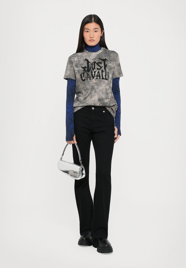 Just Cavalli TEXTURE LOGO GOTHIC
