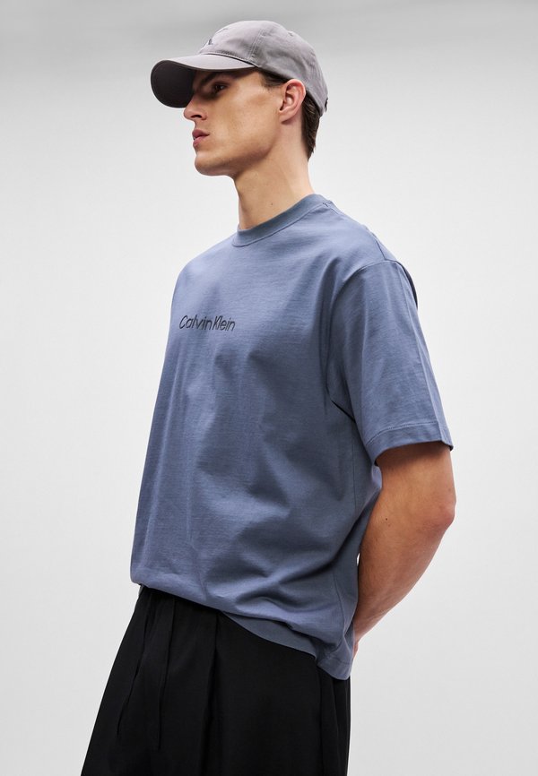 Calvin Klein STANDARD LOGO TEE