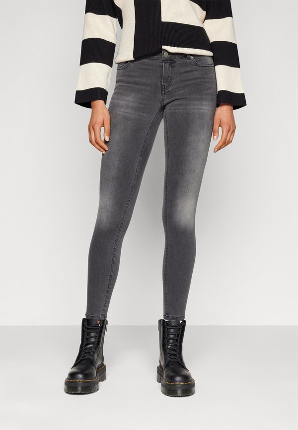 Vero Moda VMSYLVIA - Jeggings - medium grey denim