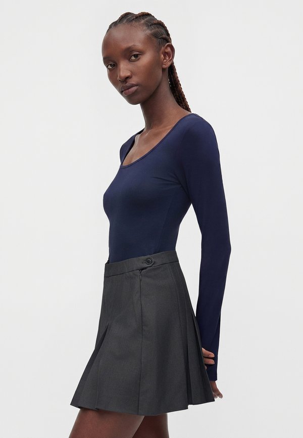ONLY ONLMARION PLEAT SKIRT