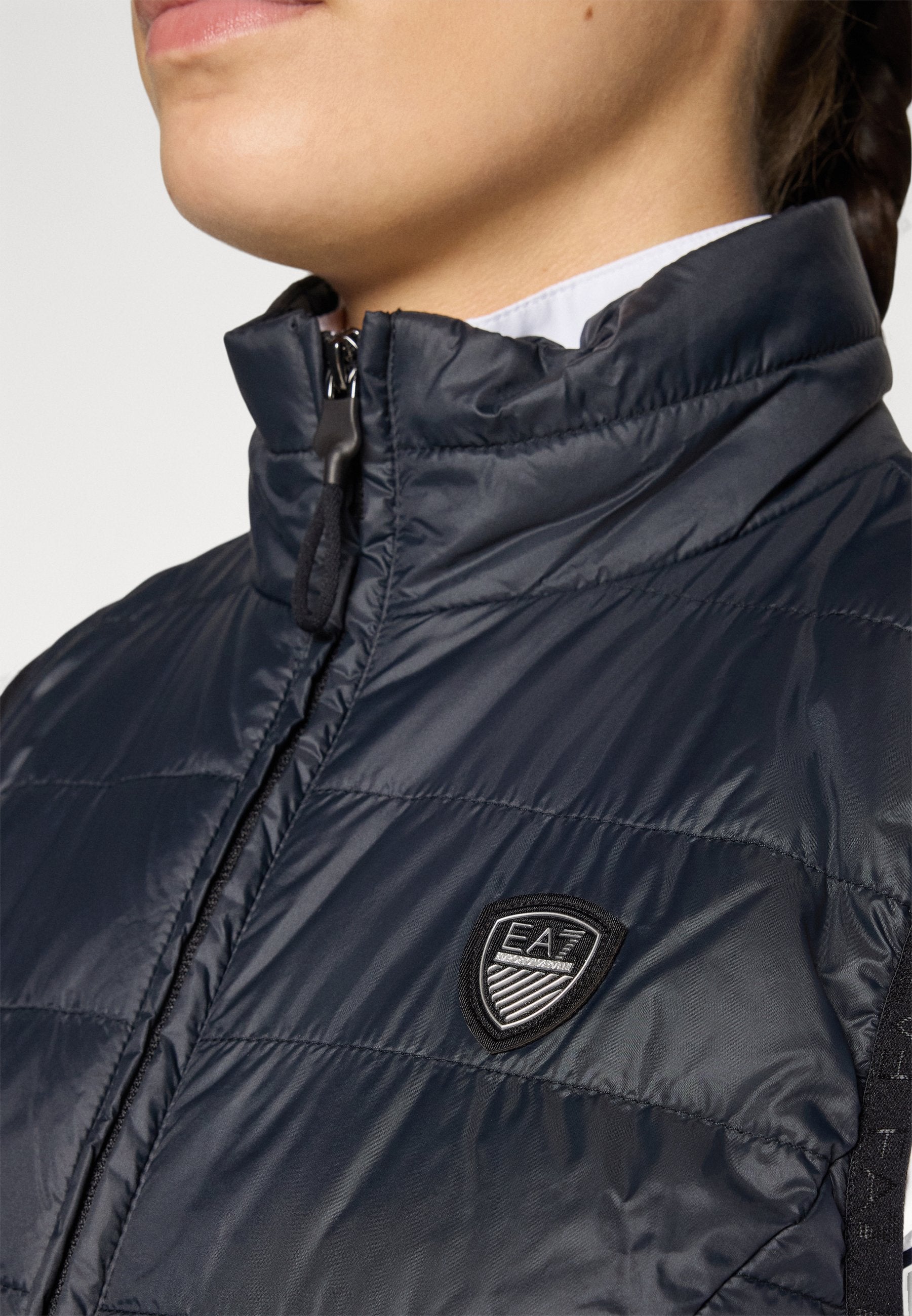 EA7 Emporio Armani Weste Media 6