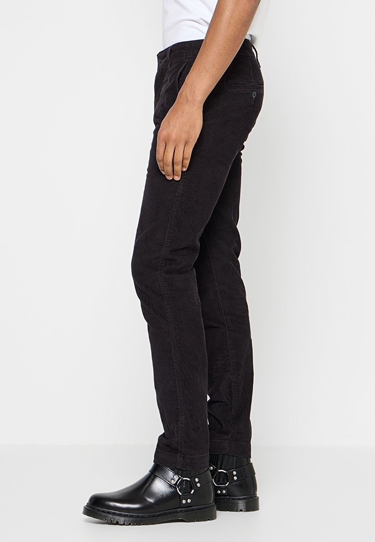 Levi's® XX CHINO SLIM II