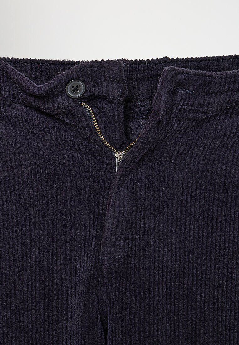 RELAXED FIT Media 4