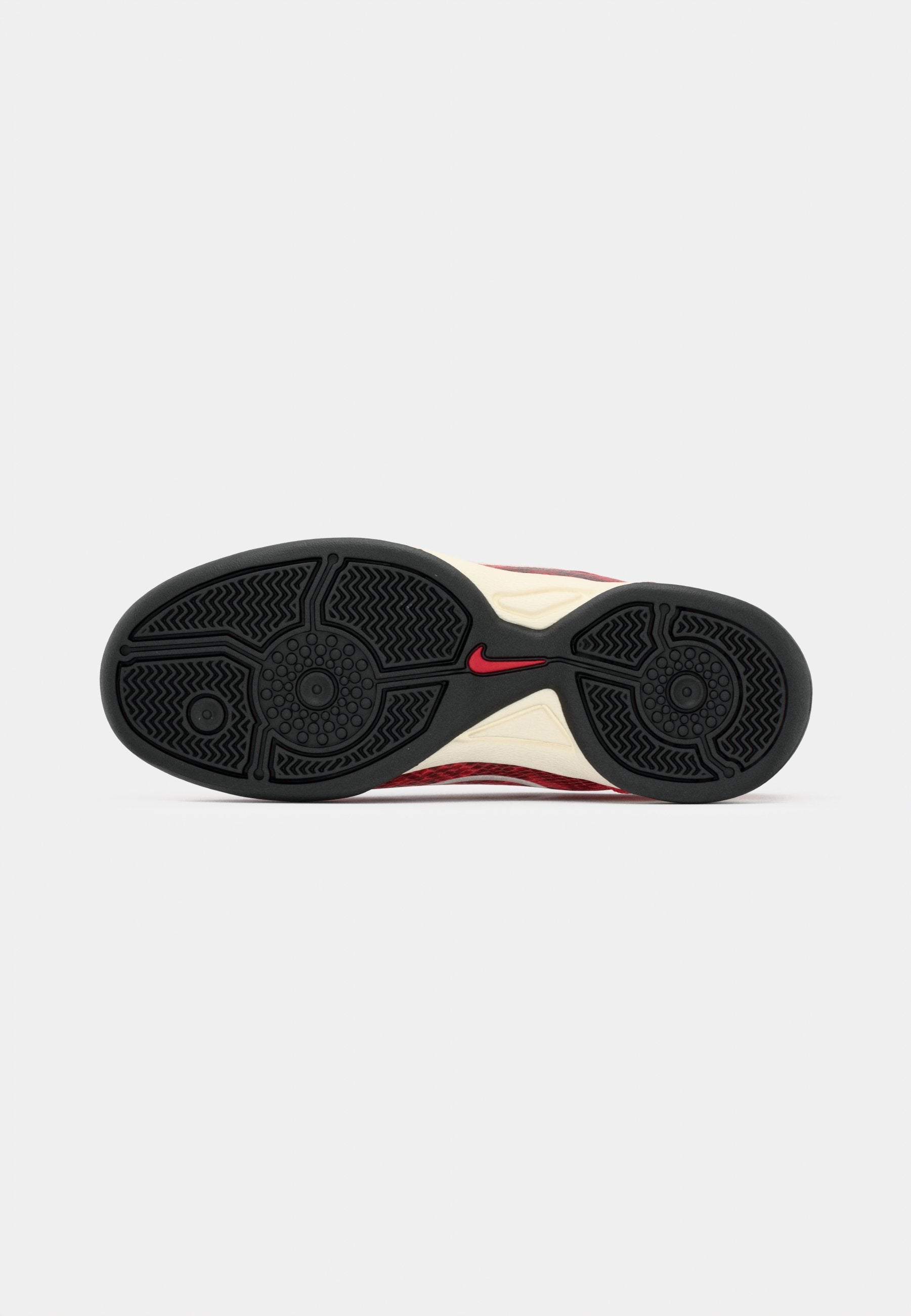Nike Sportswear T90 SE