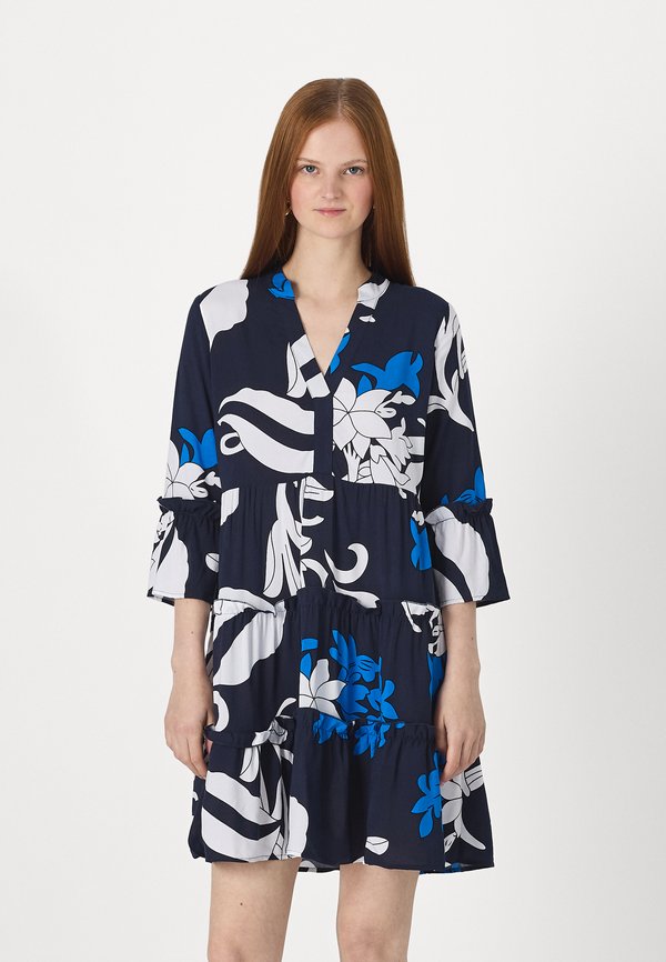 Vero Moda VMEASY 3/4 SHORT  - Day dress - night sky
