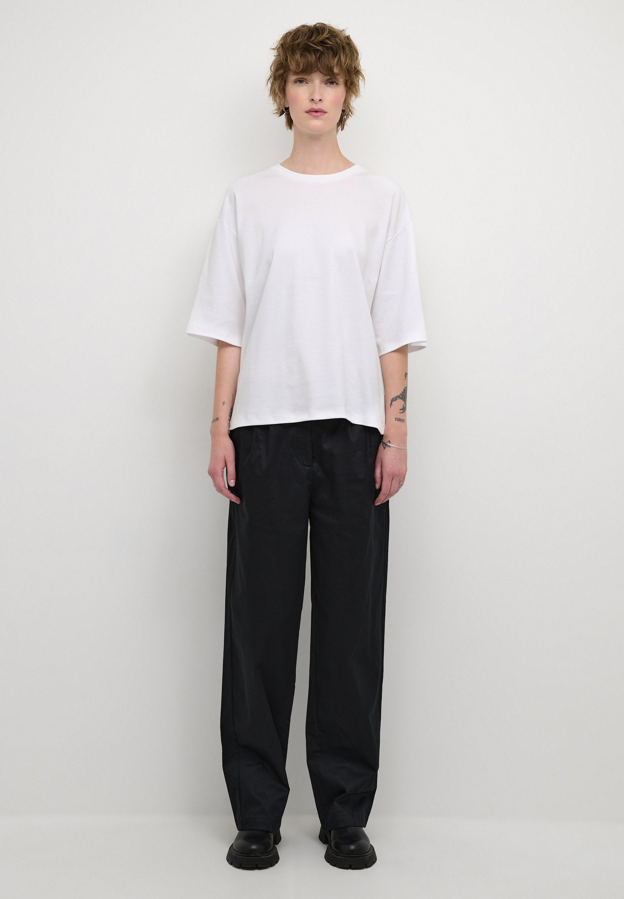 Lounge Nine AKARI UNISEX