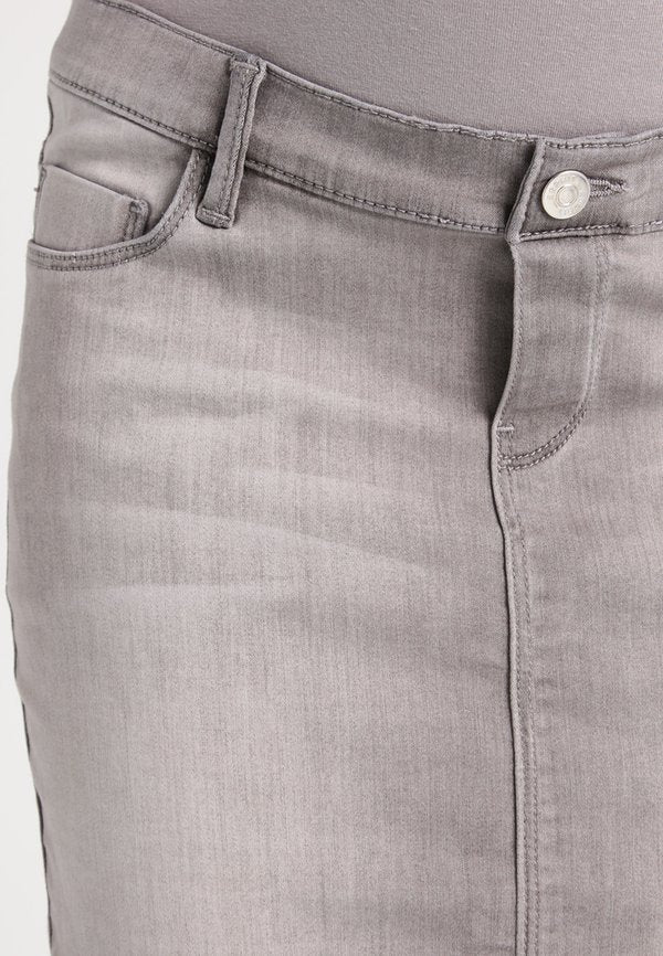Esprit Maternity