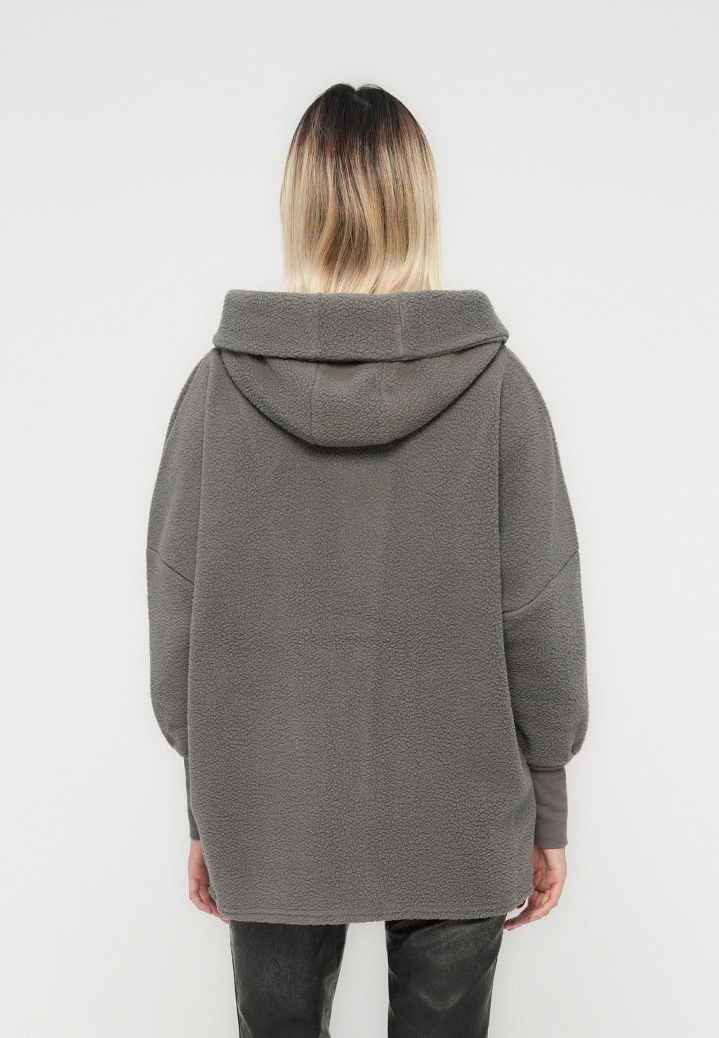 Noisy May igan Fleece