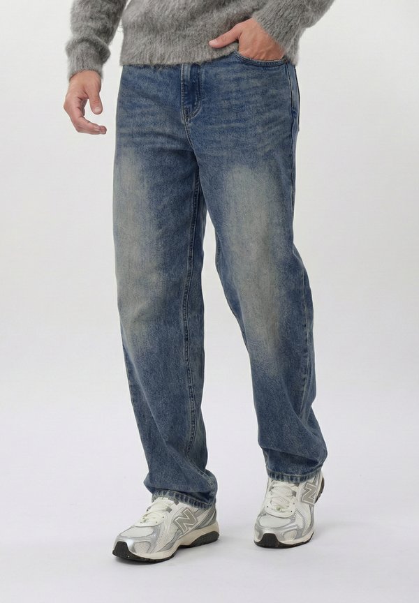 Pier One by Zalando
