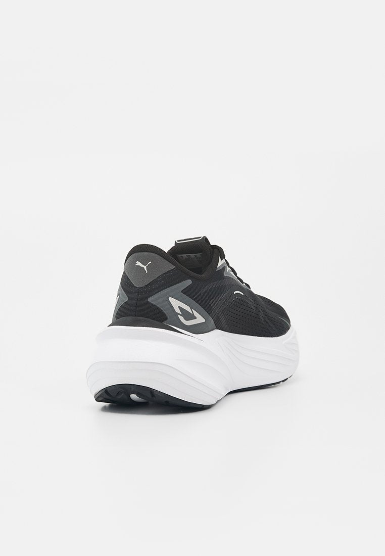 Puma MAXIMA PRO