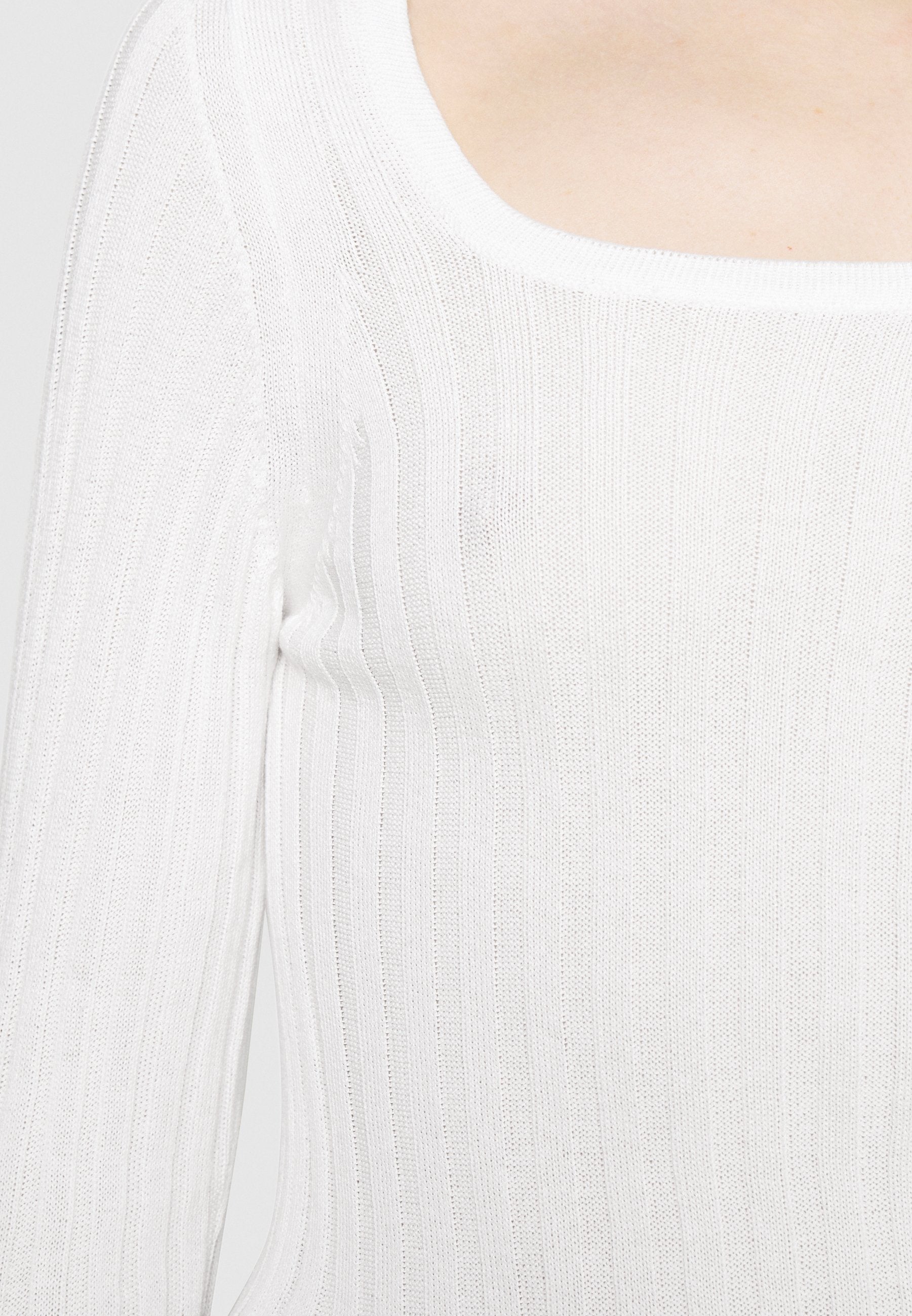 NU-IN STEFANIE GIESINGER ASYMMETRIC