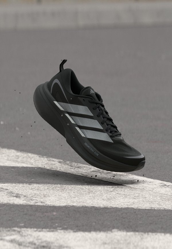 adidas Performance SUPERNOVA GLIDE M UNISEX - Road running shoes - core black/iron metallic/grey five
