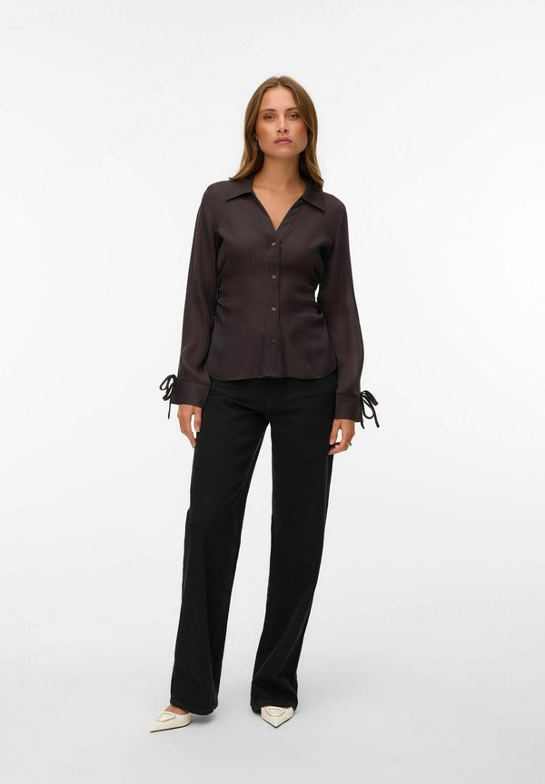 Vero Moda SHIRT VMLOGALAN SHIRT - Button-down blouse - chocolate torte