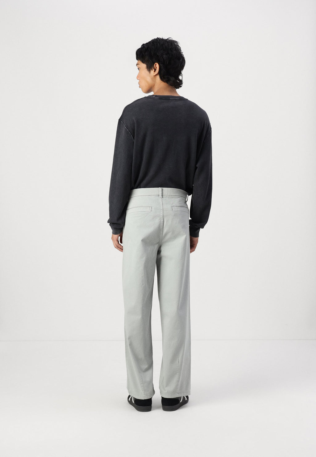 ONSPOWER LOOSE PANT Media 4