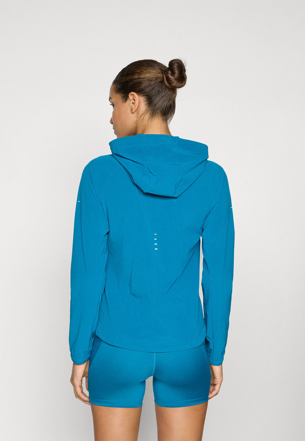 Nike Performance SWIFT