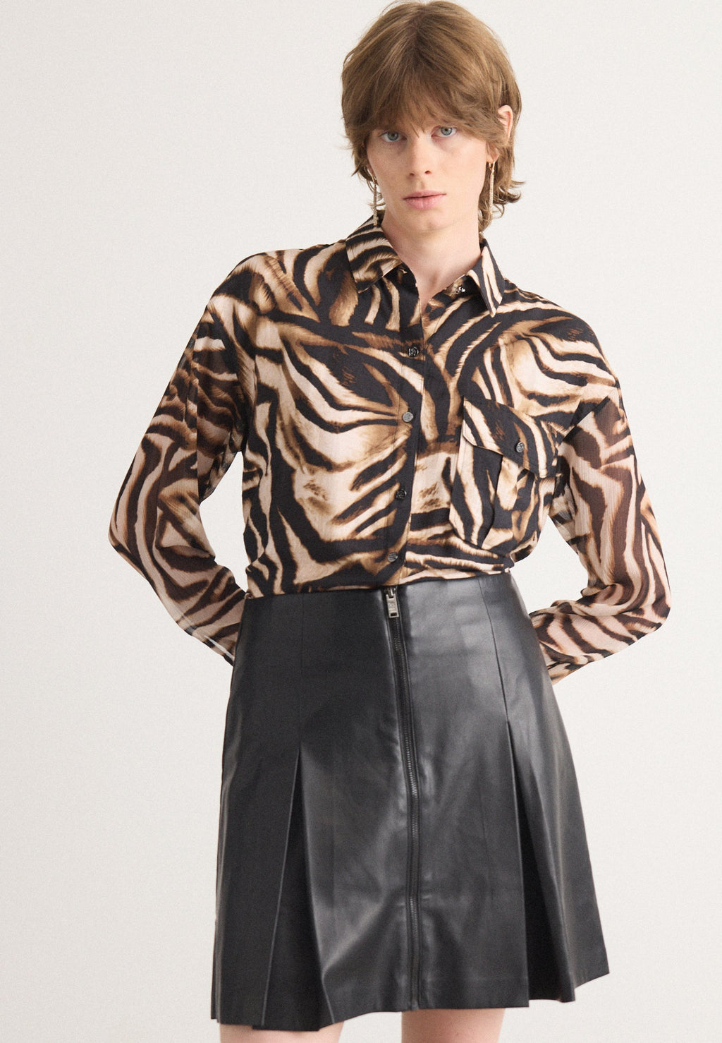 DKNY PRINTED FRONT SHIRT