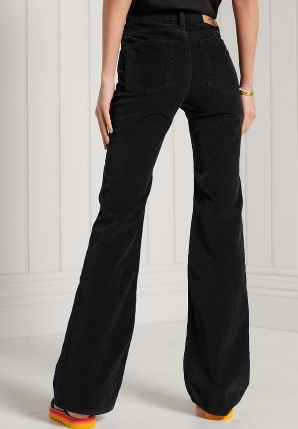 Superdry & Co  SLIM FLARE