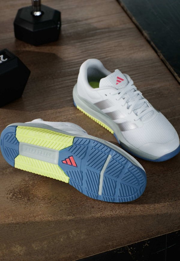 adidas Performance DS BASE