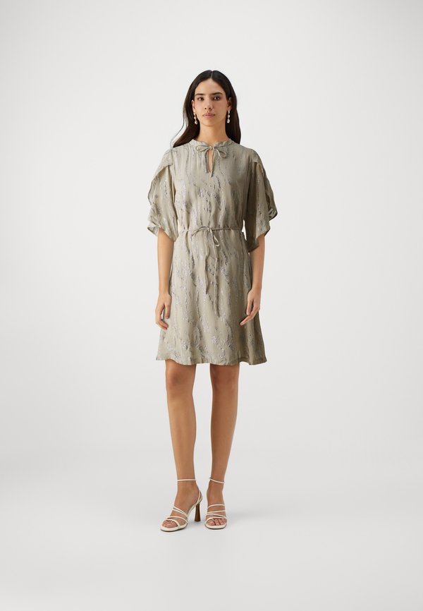 Bruuns Bazaar ODIABBPAREZ DRESS