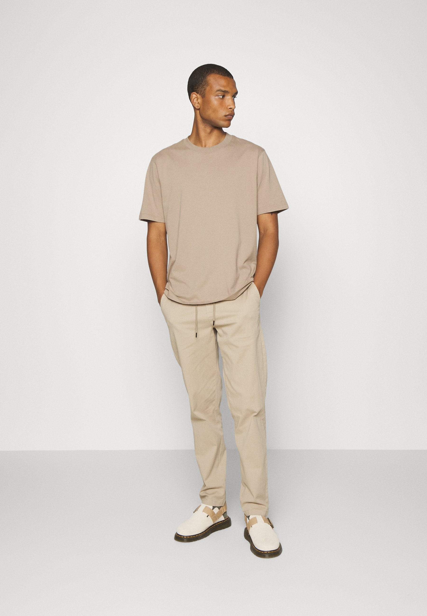 ONSLAKE LIFE TAP PANT  Media 2