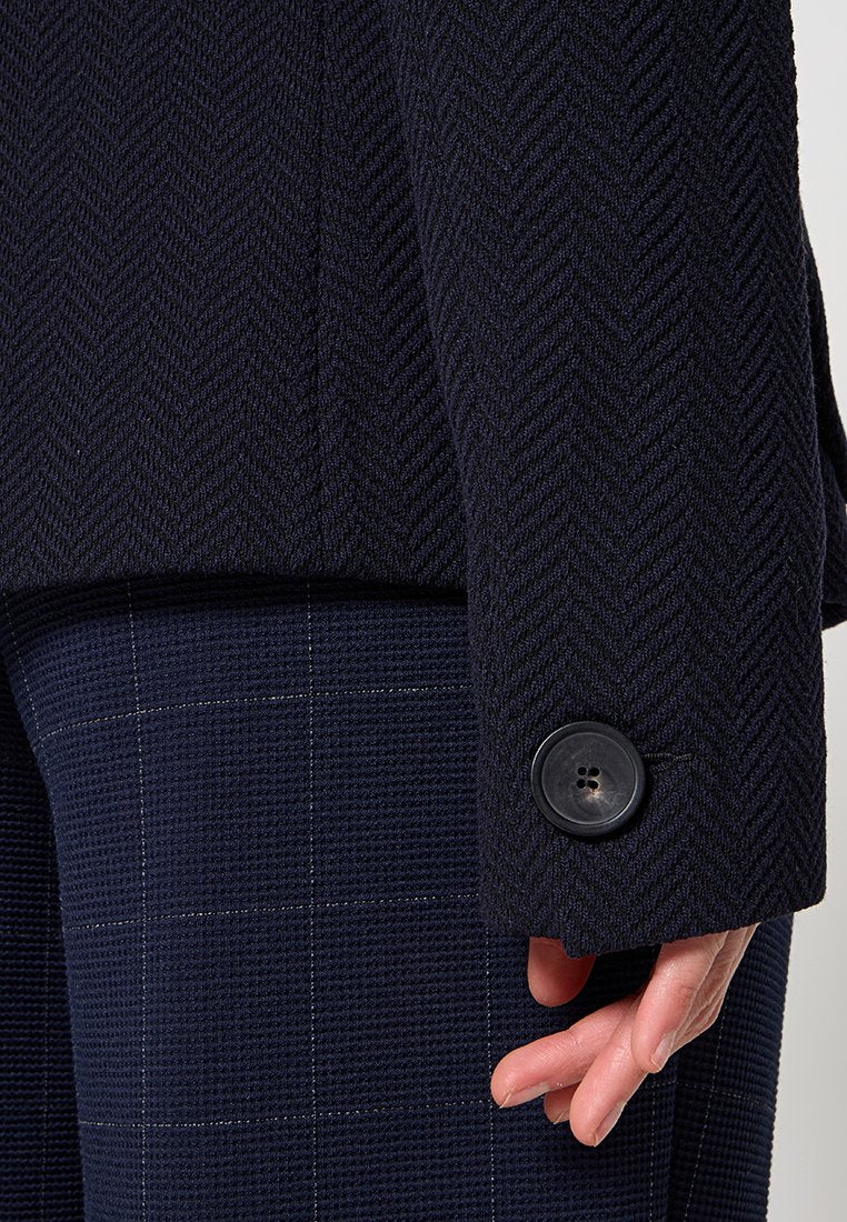 Emporio Armani REGULAR FIT