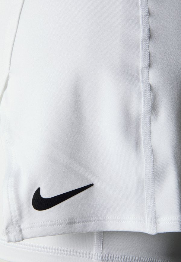 Nike Performance