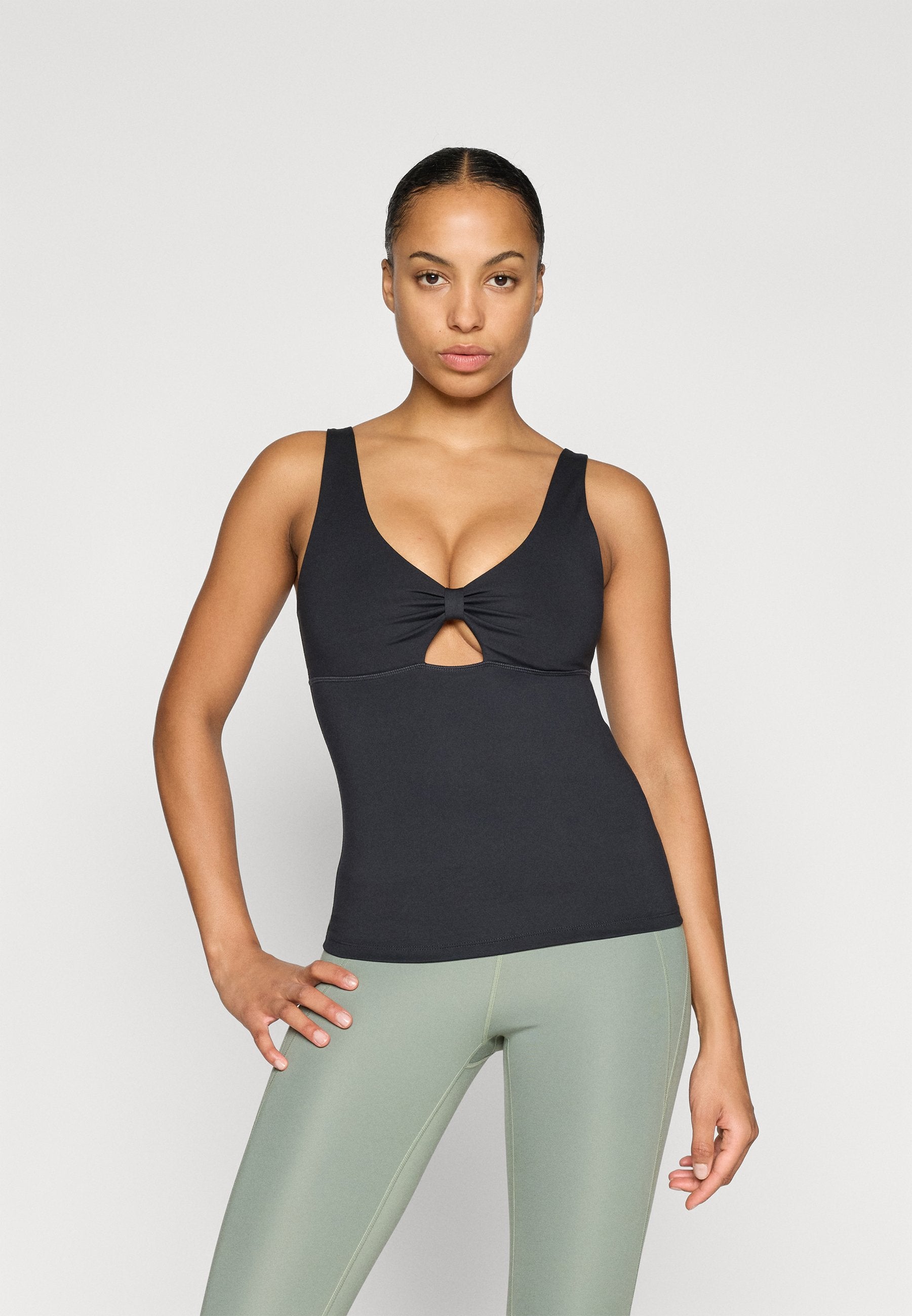 Girlfriend Collective MEREDITH BOW TANK