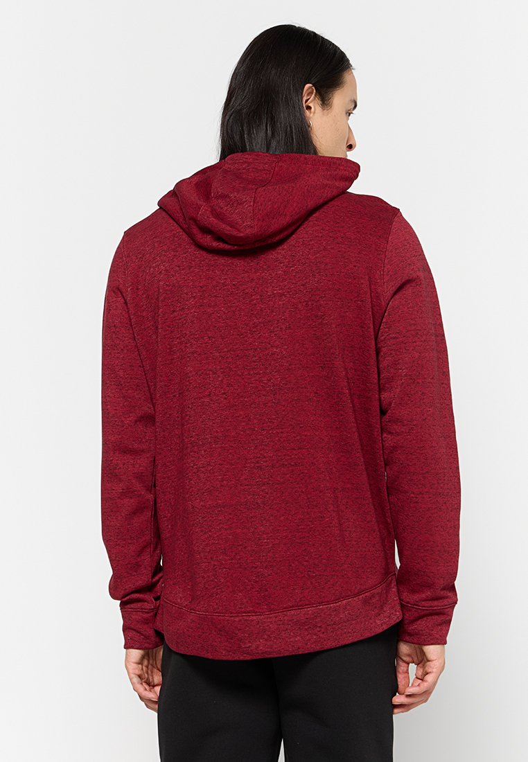 Under Armour RIVAL