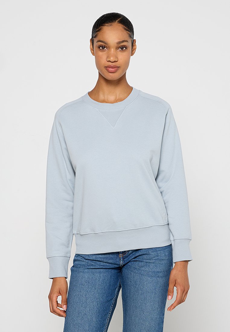 Lee RAGLAN CREW
