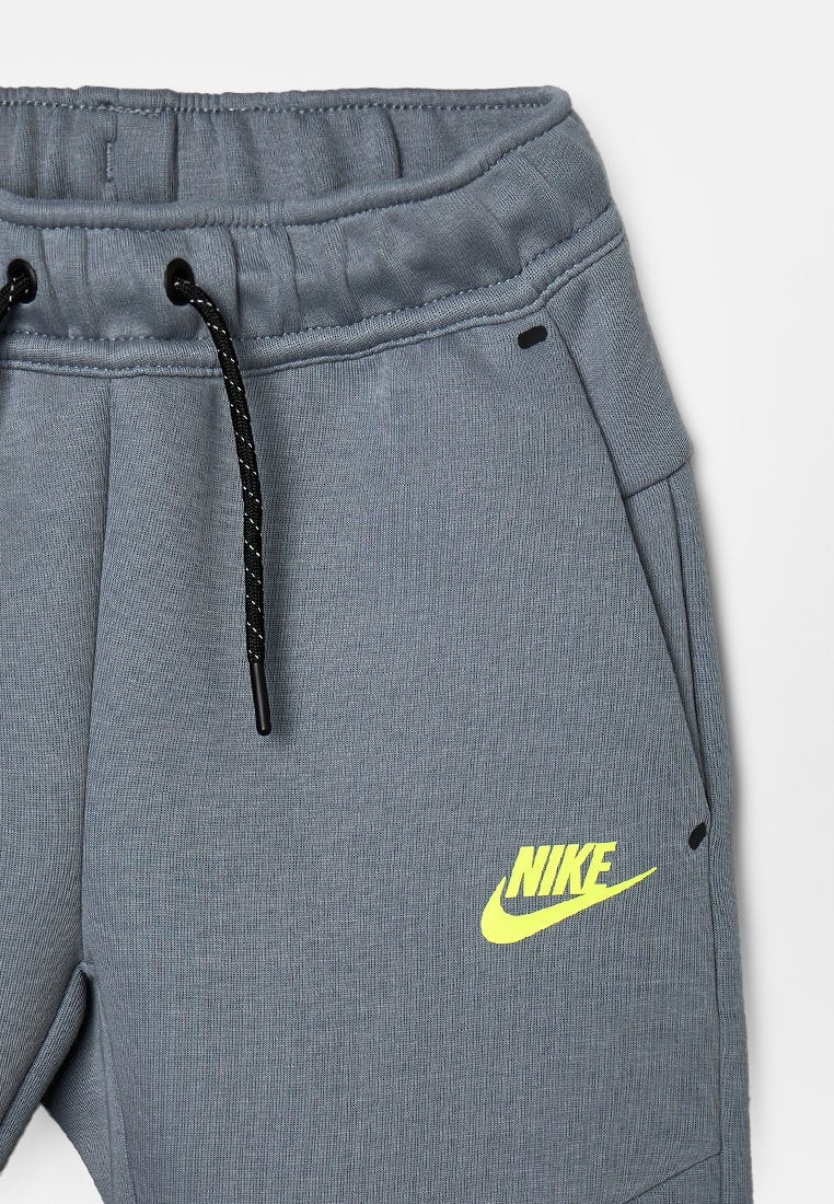 Nike Sportswear