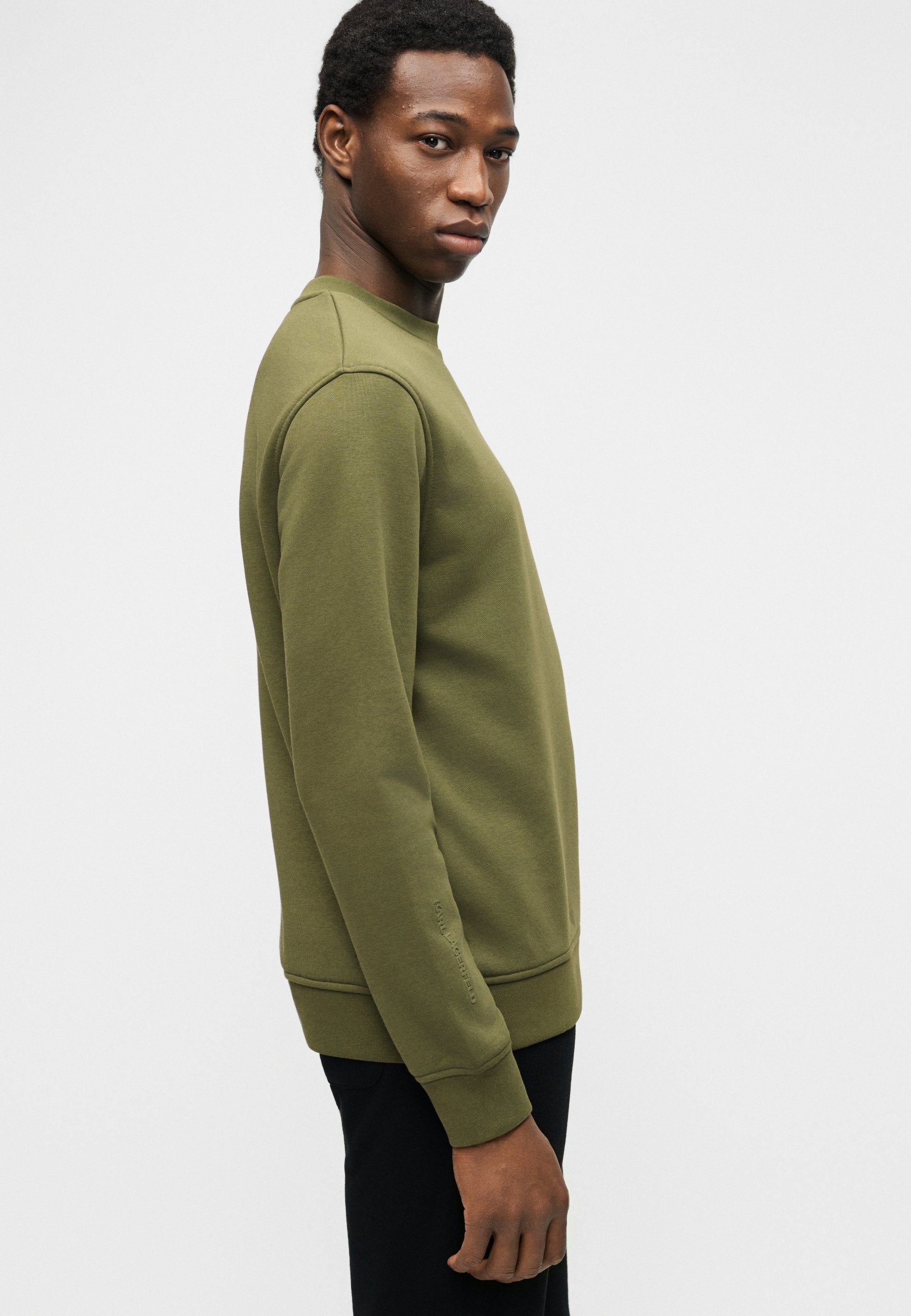CREWNECK Media 5
