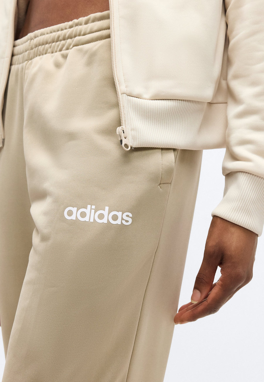 adidas Sportswear ESSENTIALS LINEAR